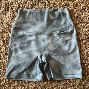 Paragon RecStretch tye dye shorts size small